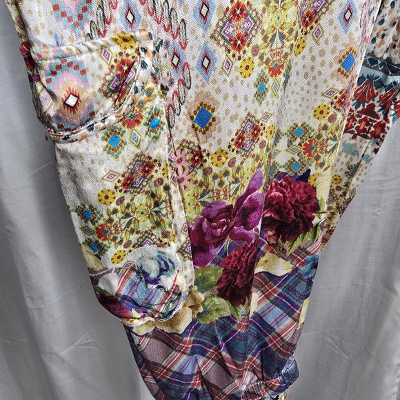 Johnny Was Bohemian Print Cargo Jogger Style Pants - Picture 6 of 12